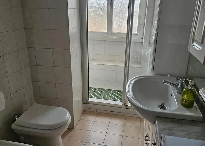 Apartment 25
