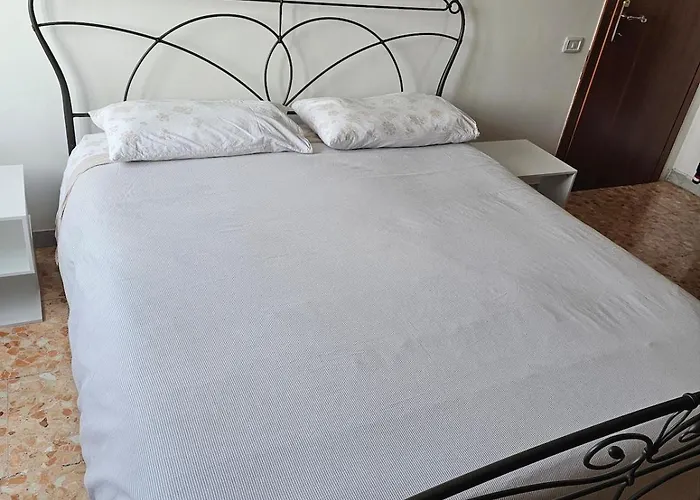 25 Apartment Rome